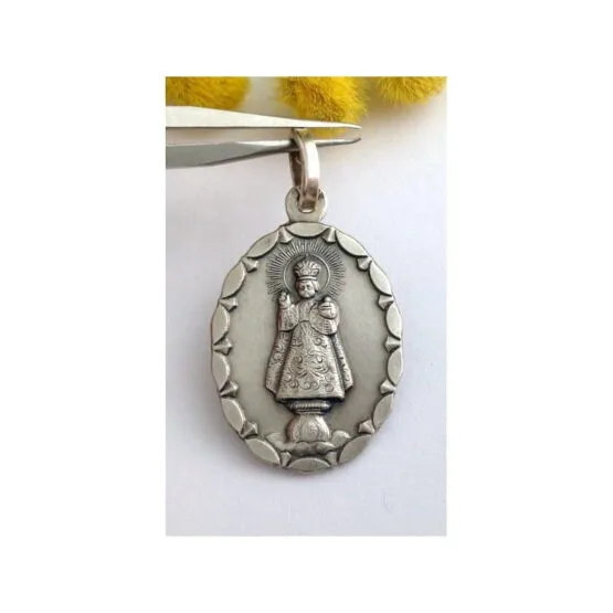 Medaglietta " Bambin Gesu' di Praga" in Argento 925