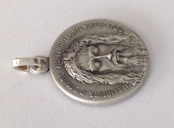 925 Sterling Silver " Holy Face of The Holy Shroud of Turin " Medal - Image 6