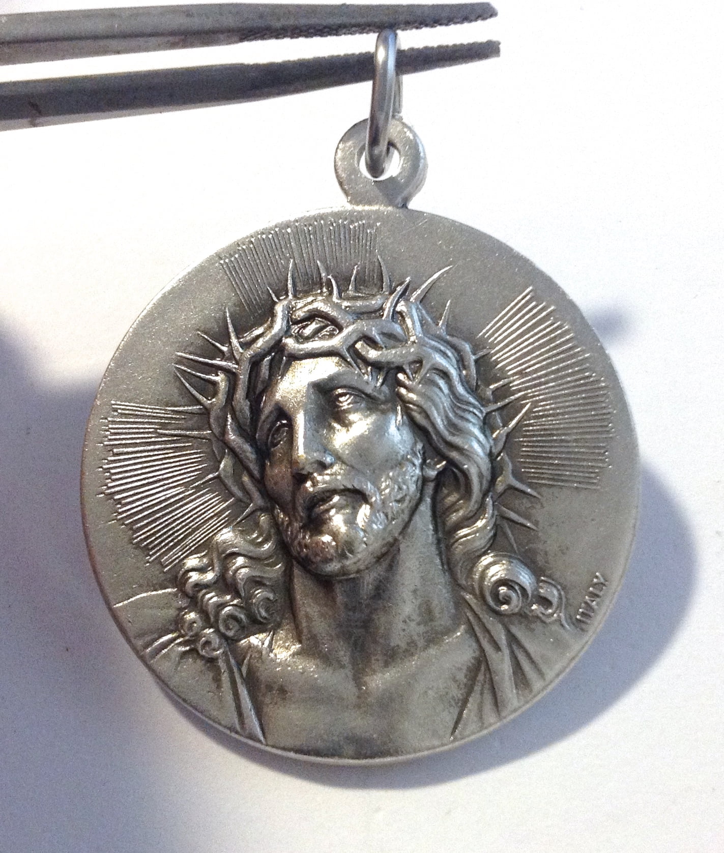 MEDAGLIA DEL SANTO VOLTO DI CRISTO " ECCE HOMO "- REALIZZATA IN ALTO RILIEVO - immagine 2