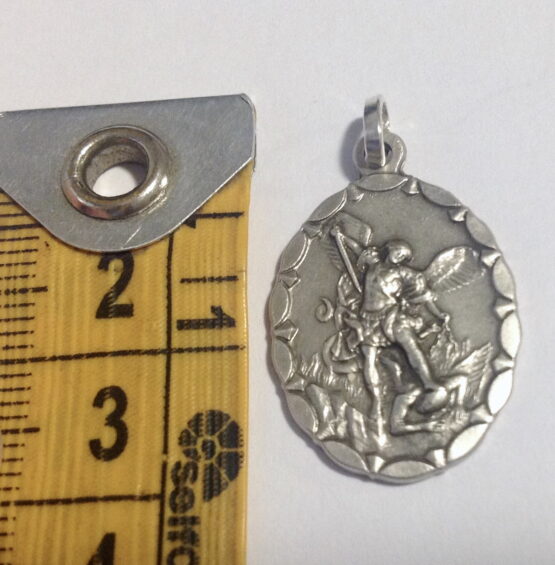 925 STERLING SILVER OVAL SHAPE SAINT MICHAEL THE ARCHANGEL MEDA - Image 4