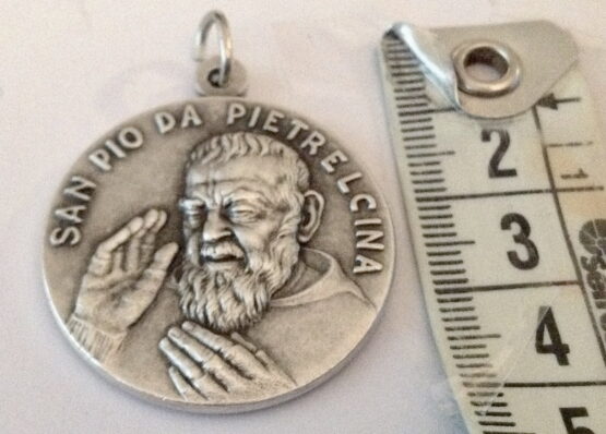 SAINT PIO OF PIETRELCINA ( PADRE PIO ) Medal - BIG SIZE - 32 mm - Made in HIGH RELIEF - Image 6