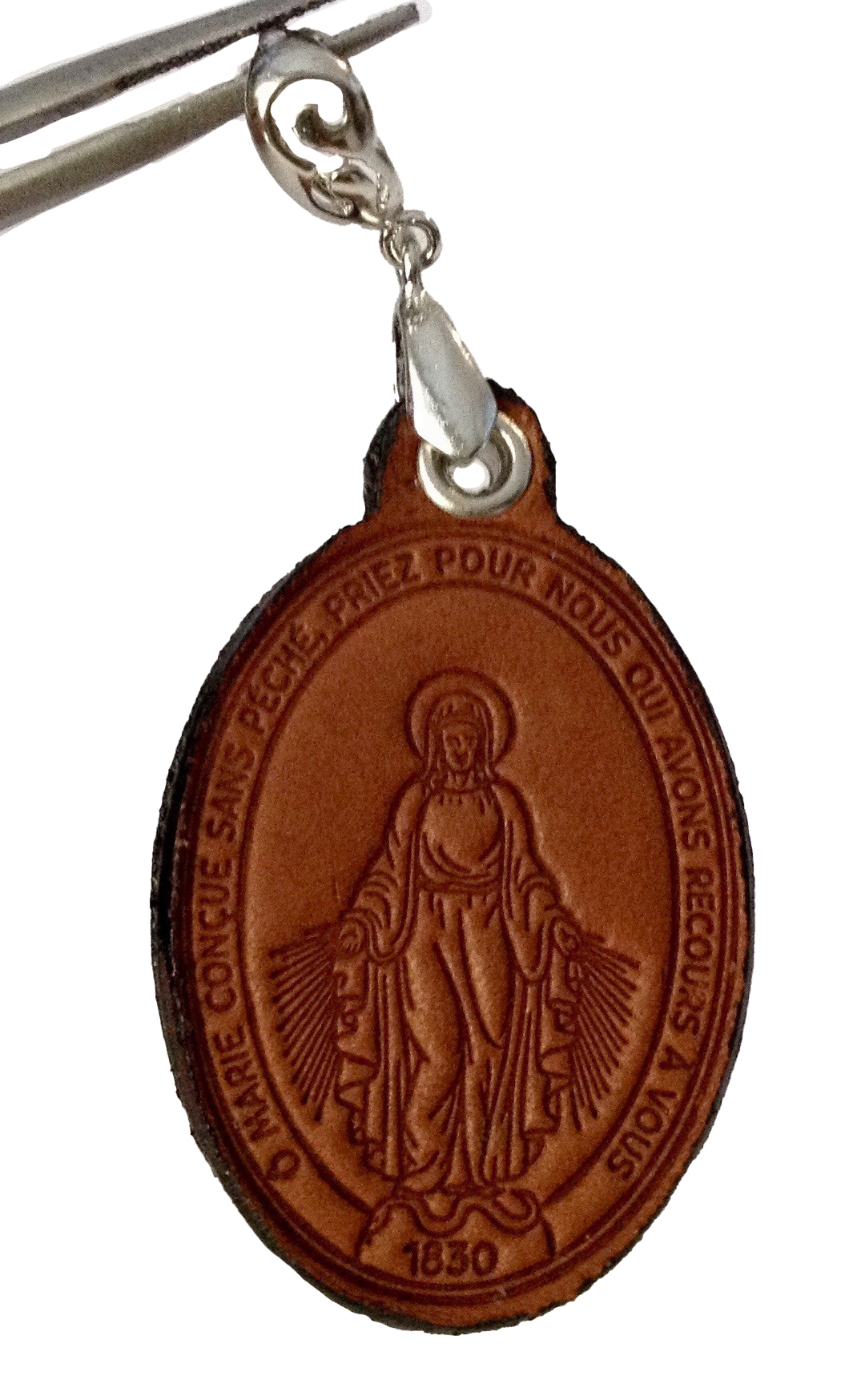 LA MEDAGLIA MIRACOLOSA REALIZZATA IN VERO CUOIO CON LACCIO IN CORDA - immagine 3