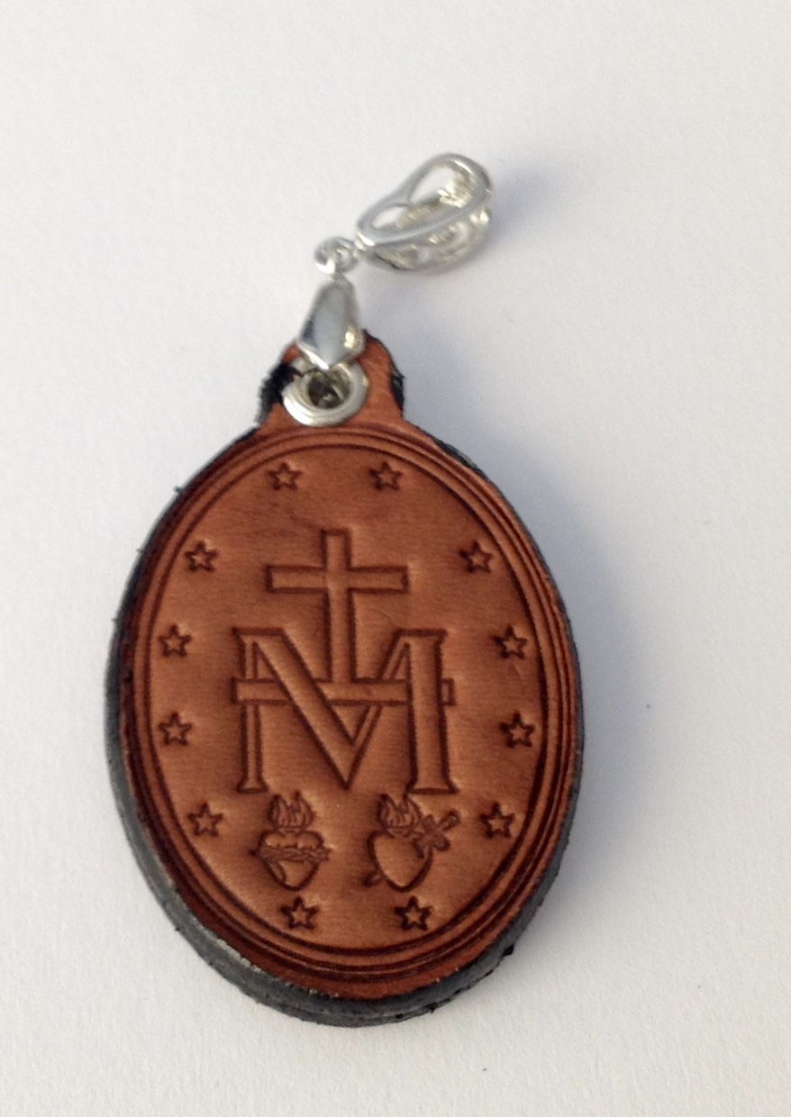 LA MEDAGLIA MIRACOLOSA REALIZZATA IN VERO CUOIO CON LACCIO IN CORDA - immagine 4